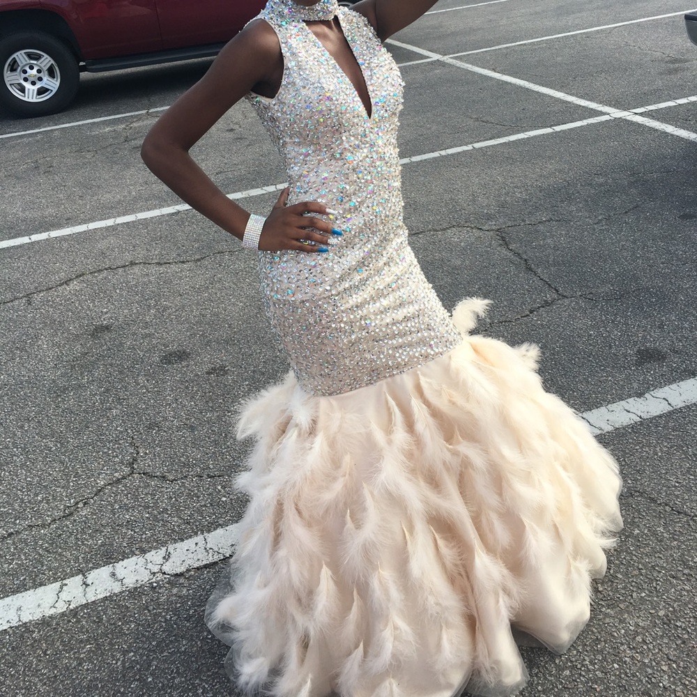 Prom dress for sale !!